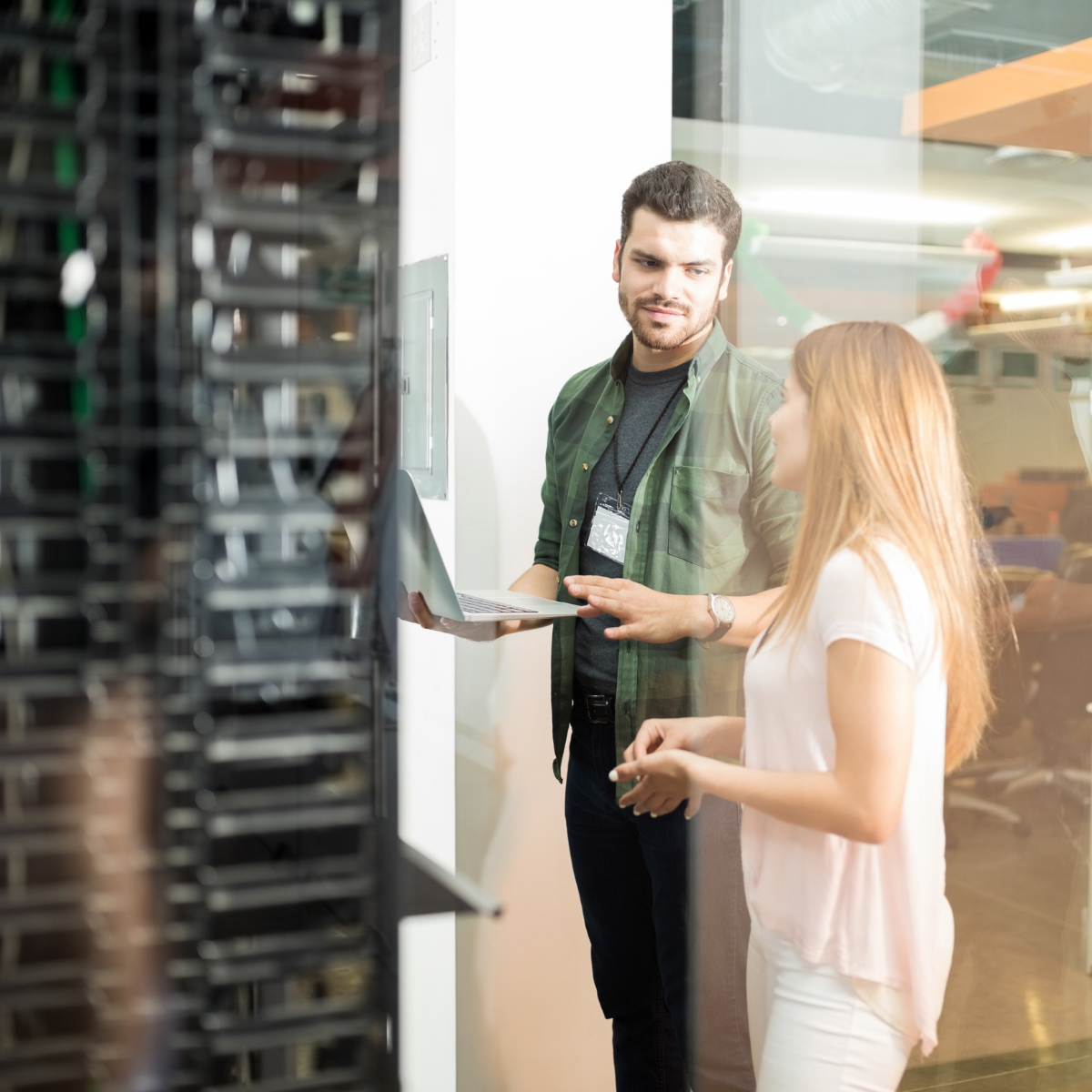 icorp es un partner líder en México de las mejores marcas de TI que habilitan la competitividad tecnológica de las organizaciones